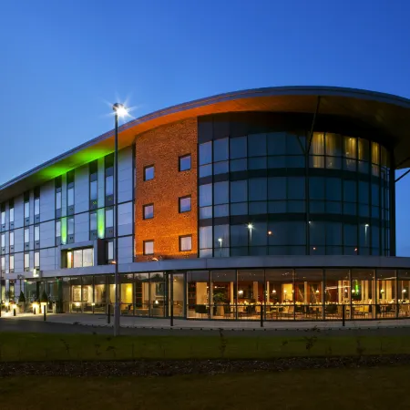 Holiday Inn SALISBURY - STONEHENGE by IHG