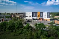 Aloft Columbus University District Hotels in der Nähe von Office of International Affairs