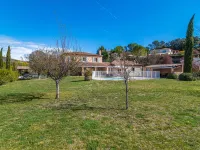Villa Liliarty Hotels in Carces
