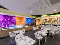 Kyriad Prestige Amiens Poulainville Hotel and Spa Hotels in Somme
