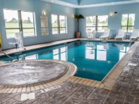 Comfort Inn & Suites Franklin East Hotels in Simpson County