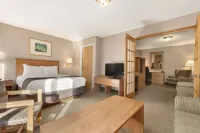 Days Inn & Suites by Wyndham Thunder Bay Hotels in Thunder Bay