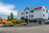 Econo Lodge Hotels in Oyster Bay
