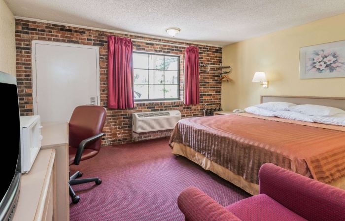 Travelodge by Wyndham Airport Platte City
