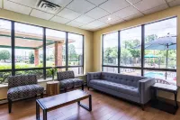 Quality Inn - 2-Star