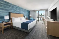 Hotel Caza Fisherman’s Wharf