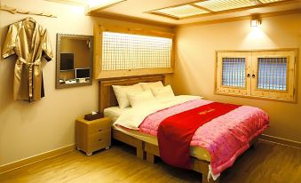 Hanok Hotel