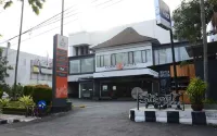 Tjokro Hotel Klaten Hotels in Klaten