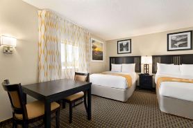Days Inn by Wyndham Cortez