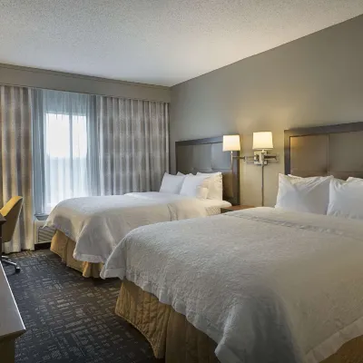 Hampton Inn & Suites Charlotte/Pineville Hotels near Ballantyne