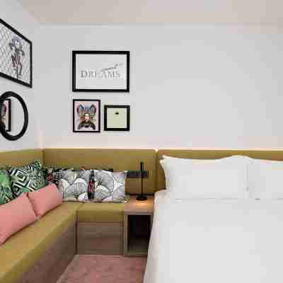 Hampton by Hilton High Wycombe Rooms