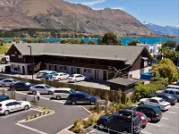 Aspiring Lodge Motel - Motels