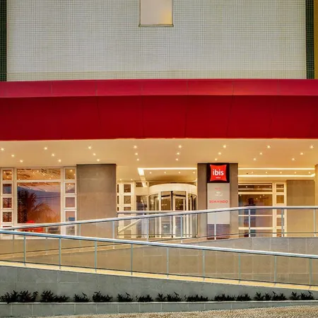 ibis Macae
