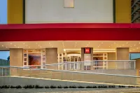 ibis Macae Hotels near Carvalho Educational Center