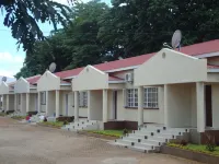 Riverside Apartments Hoteles cerca de Lilongwe Wildlife Centre