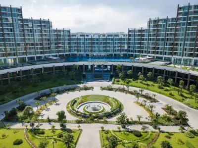 FLC Grand Hotel Samson Hotels near Bãi biển sầm sơn