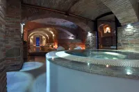 Penzión Wellness & Restaurant Zoborská, free parking - spa