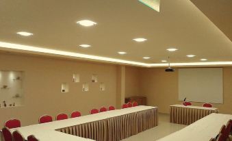 Mosaic City Hotel