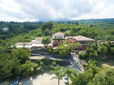 IL Ciliegio Dell 'Etna Hotels in Giarre