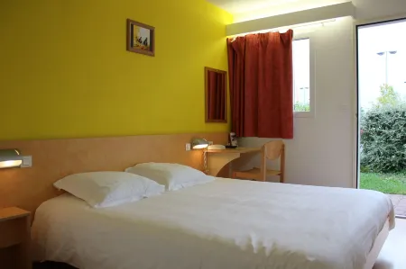 The Originals Access, Hôtel Saint-Flour Отели в г. Аллёз