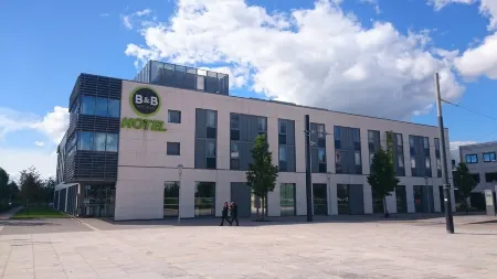 B&B Hotel Reims Bezannes Отели в г. Саси