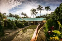 Easter Island Ecolodge Các khách sạn gần Museo Antropologico Sebastian Englert