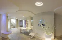 Suite & Spa Mirabel Отели в г. Градо