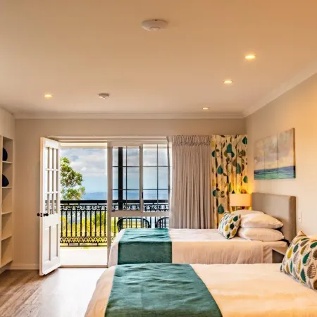 Clouds Montville Hotels in Nambour