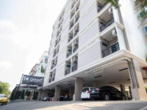 โรงแรมโซกู๊ด กรุงเทพฯ โรงแรมใกล้โกลเด้นโดม คาบาเร่ต์โชว์