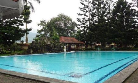 Hotel Cisarua Indah - Housity