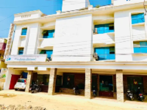 โรงแรม Halfmoon Hospitality โรงแรมใกล้Wide Beach