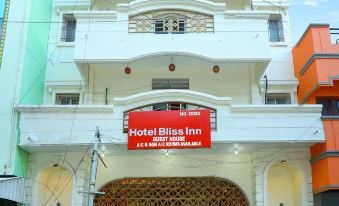 OYO 19906 Hotel Bliss Inn
