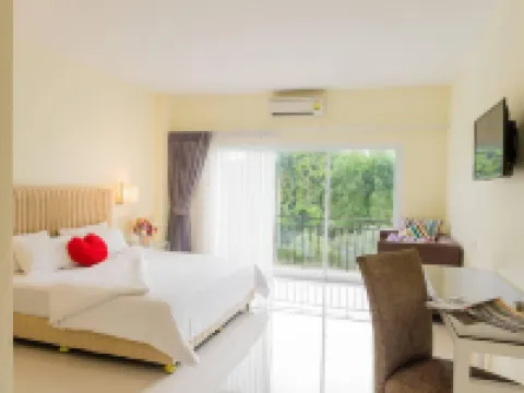 โรงแรม เซาท์เกท เรสสิเดนซ์ โรงแรมในชุมพร