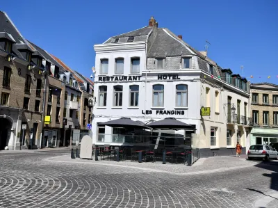 Hôtel les Frangins Các khách sạn ở Saint-Omer