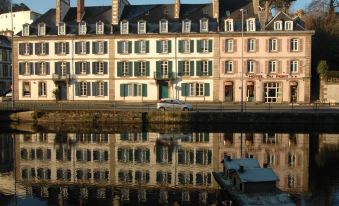 Hôtel du Port