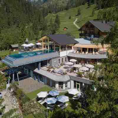 Almwellness-Resort Tuffbad Hotel Exterior