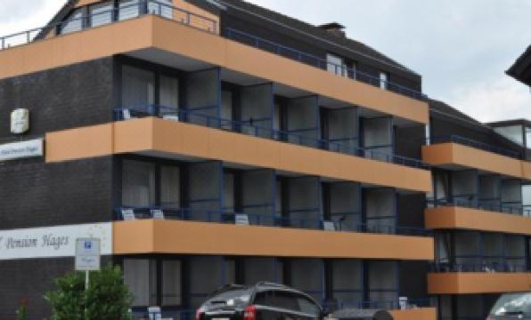 Hotel Hages - Housity