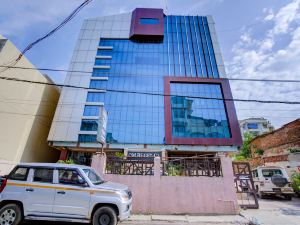 Hotel Om Regency