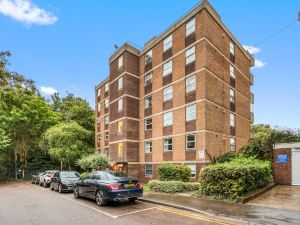 Verulam Court - 3 Bedroom Apartment Perfect for Family, Friends and Contractors in Brent Cross