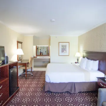 Days Inn by Wyndham Shenandoah