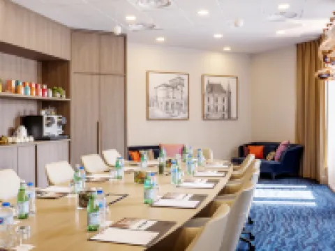 レジドホーム パリ クラマール クラマールのホテル