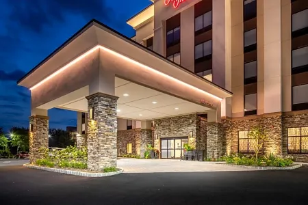 Hampton Inn Paramus