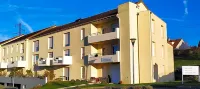 Résidence Carouge Appart Hôtel - Appartements Hôtels à proximité de : Auchan Supermarché Bretigny