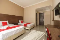 RedDoorz Syariah at Hotel Putri Gading Bengkulu Hotels in Ratu Samban