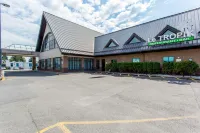 Radisson Hotel Montreal Airport Hôtels à proximité de la Dorval Via Rail