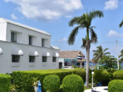 VILLABLANCA GARDEN BEACH HOTEL Hoteles cerca de Chankanaab Adventure Beach Park