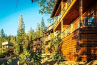 Rush Creek Lodge at Yosemite Hotels in El Portal