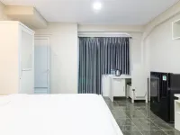 傑賈揚高級公寓 Universitas Negeri Yogyakarta附近的飯店