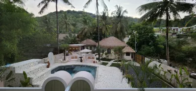 Tiu Oasis Lombok Hotel dekat UD Jalal Parma