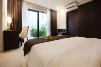 Horison Ultima Singkawang Hotels in Sedau